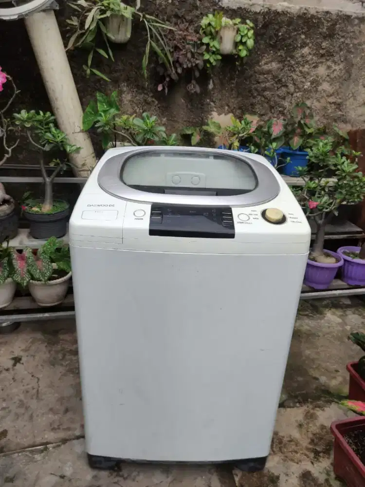 Mesin cuci top loading daewo 12 KG