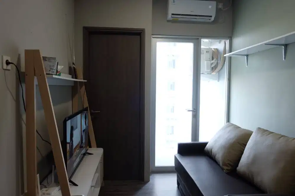 Dijual atau disewakan Apartemen Emerald Bintaro 650 juta