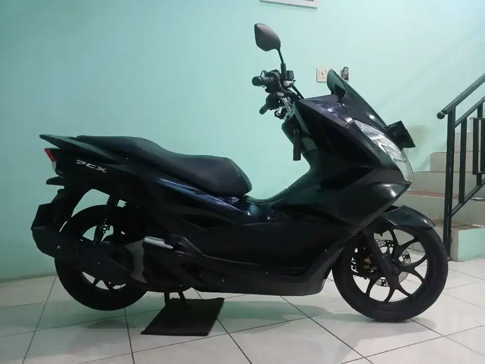 PCX CBU Motor Langka idaman