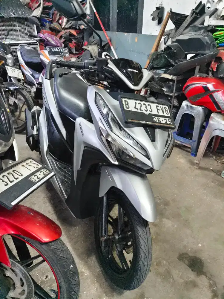 Honda Vario 150 LED NEW 2019 pajak hidup