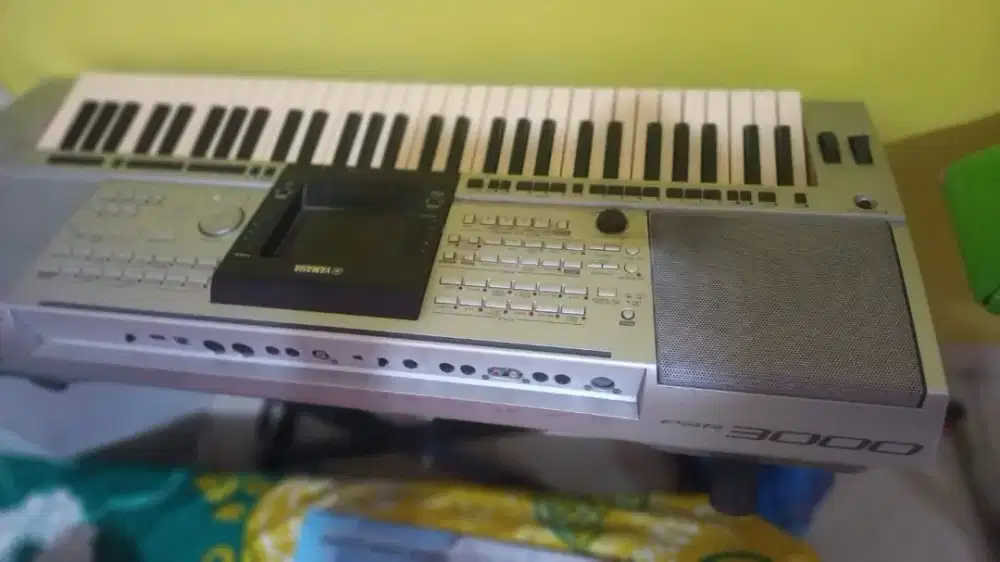 Keyboard YAMAHA PSR 3000
