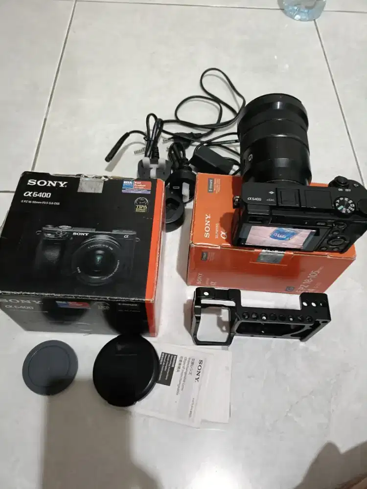 SONY A6400 + E PZ 18-105MM F4 G OSS