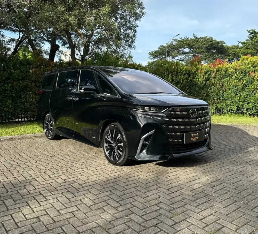Toyota Alphard 2.5 HEV 2024