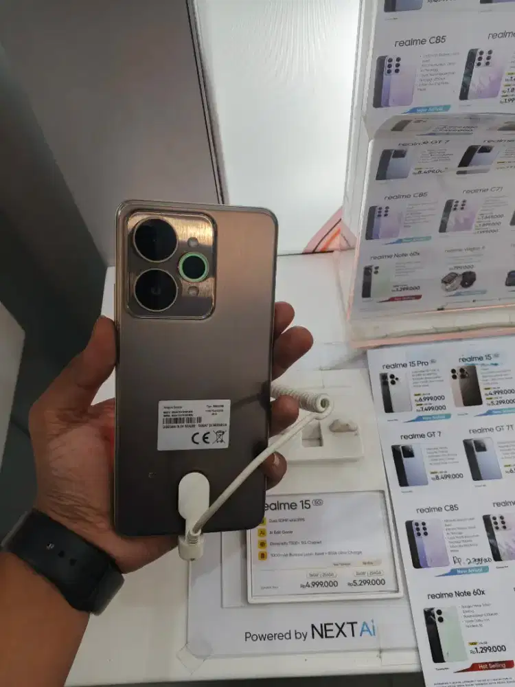 Kredit handphone realme 15