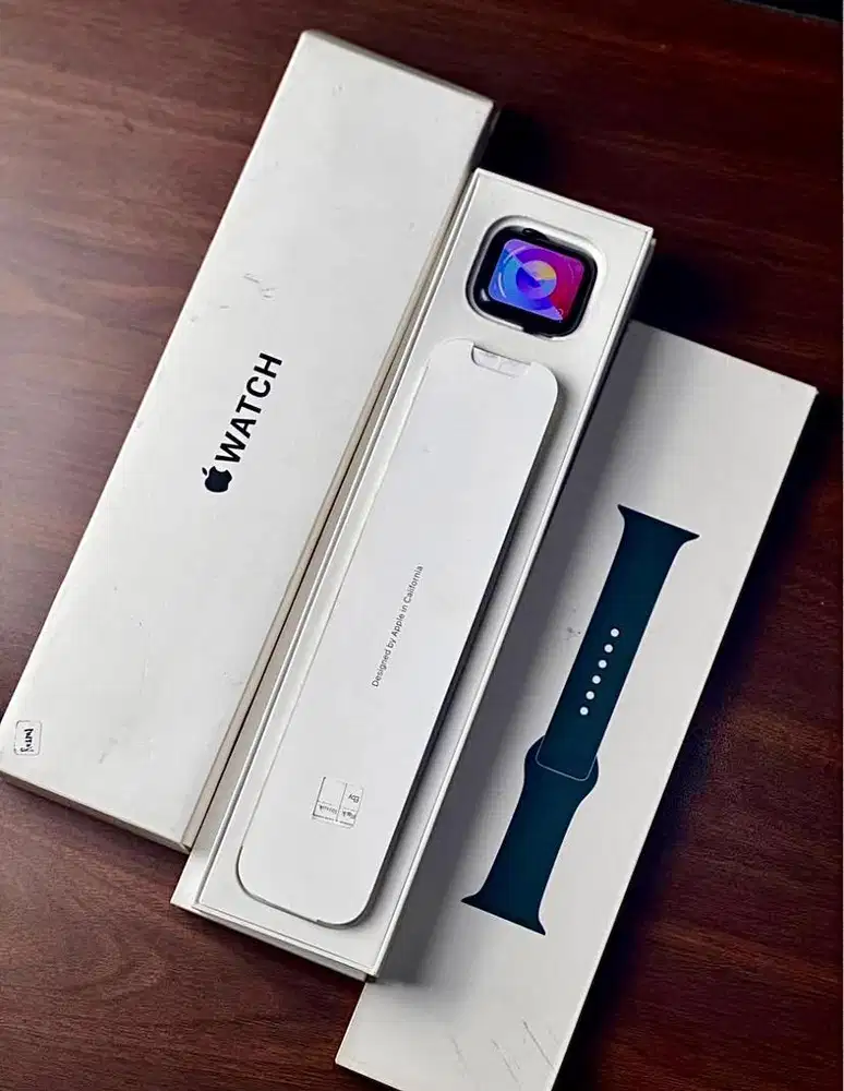 Apple Watch SE Gen 2 40mm [ midnight ]
