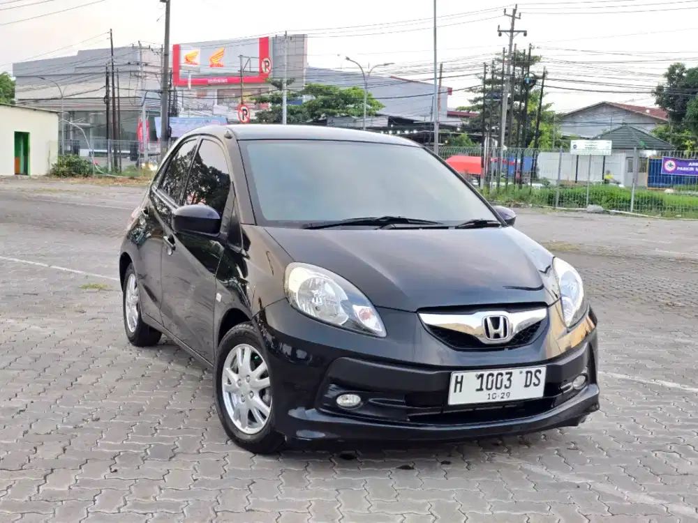 Brio E Manual 2014 km 60rb Antik