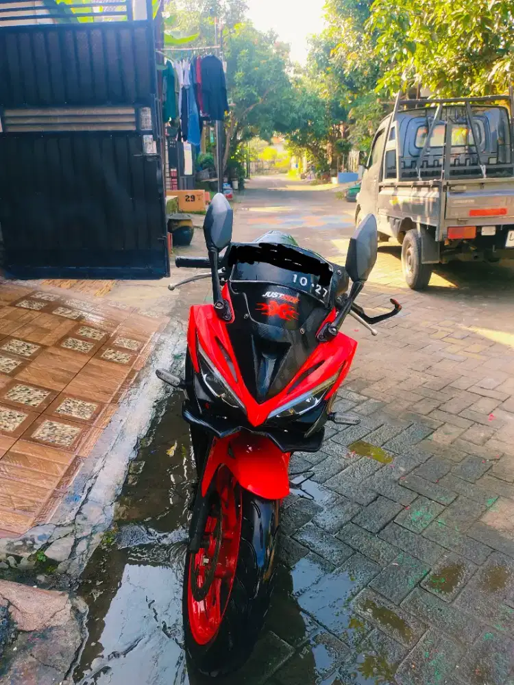 Jual cepat Cbr 150 r