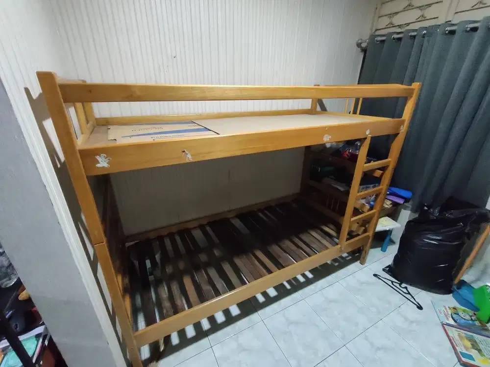 Ranjang Susun 2 Tingkat