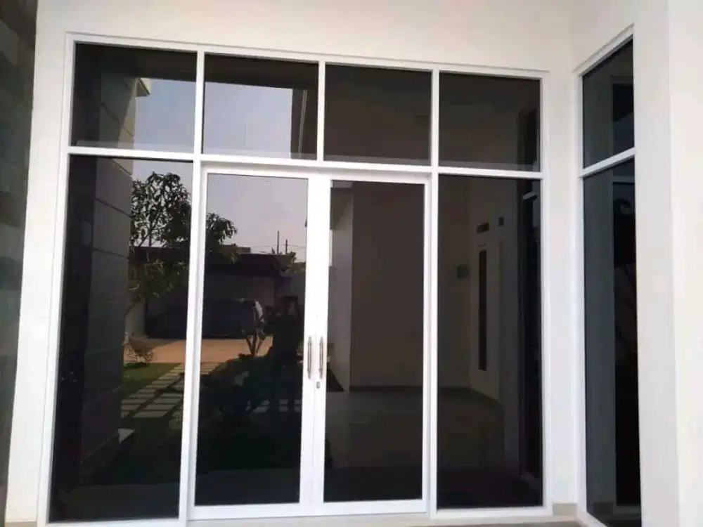 Terima jasa pembuatan kusen , pintu, jendela aluminium