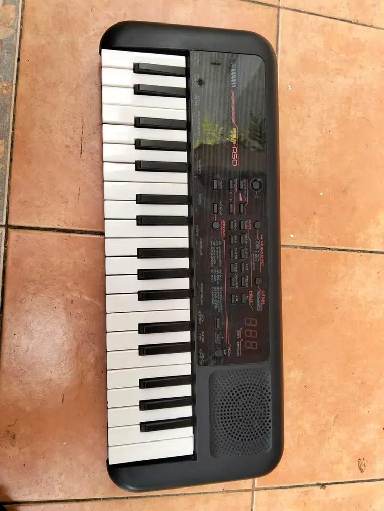Yamaha PSS A50 portable keyboard