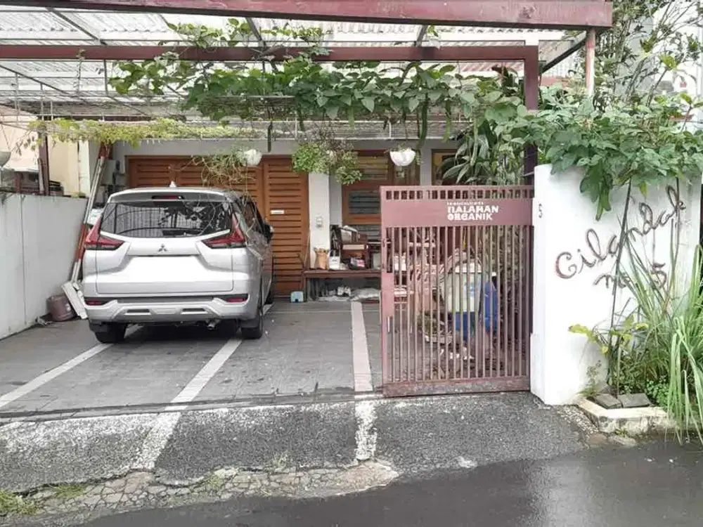 RUMAH HUNIAN DI SARIJADI BANDUNG UTARA SIAP HUNI MURAH DIBAWAH PASAR