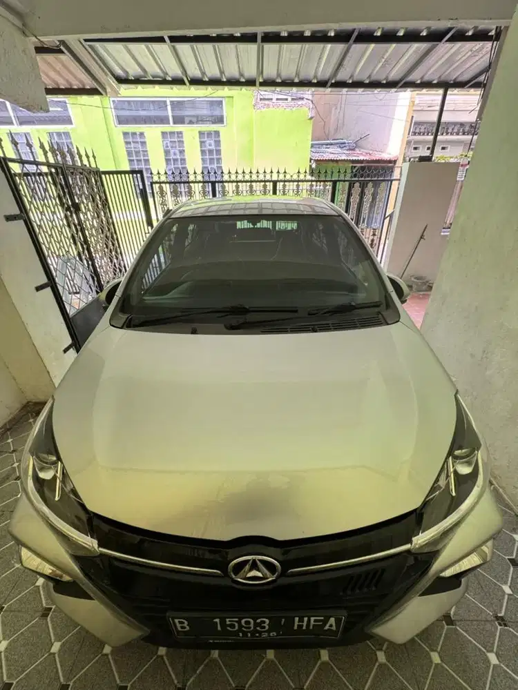 Ayla 1.2 R AT 2021 Istimewa Low KM Tangan ke 1 Silver