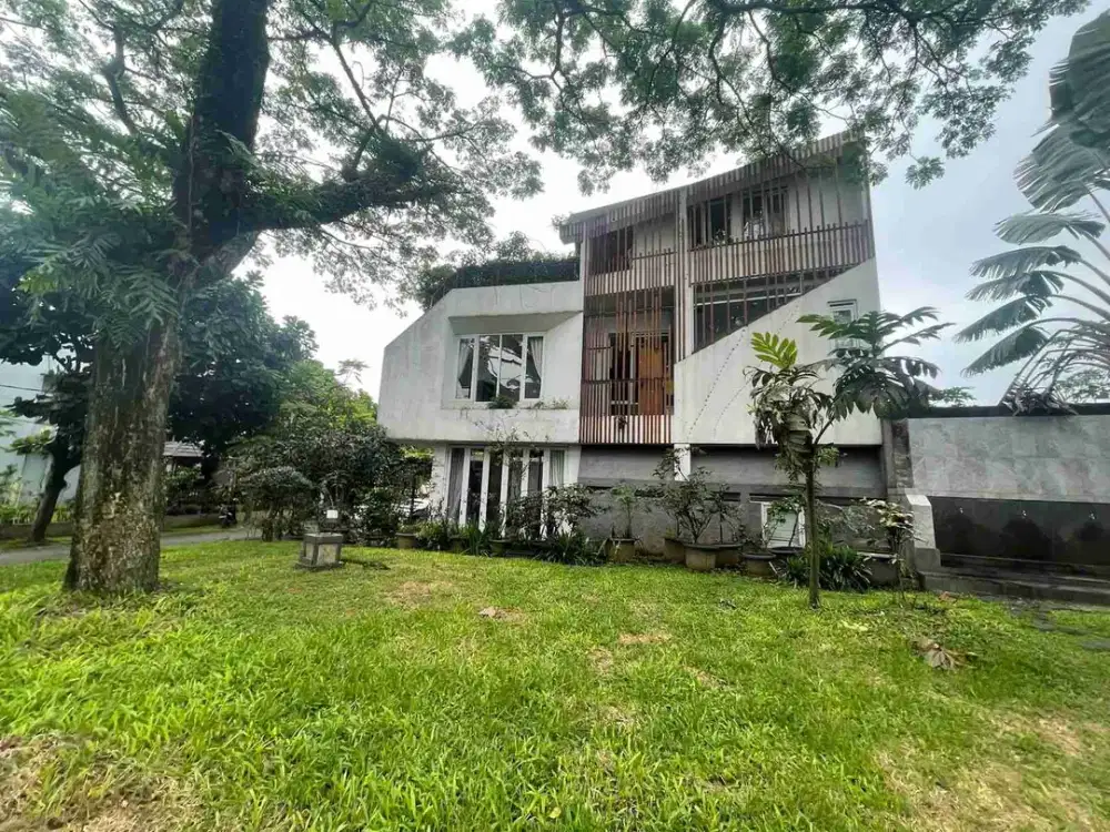 Dijual Rumah Lux Posisi Hook Di Cimahi
