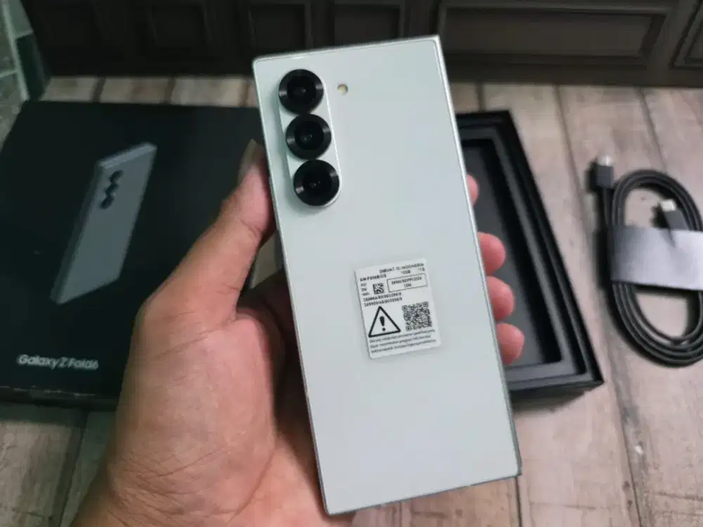 Samsung z fold 6 12G/ 1TB