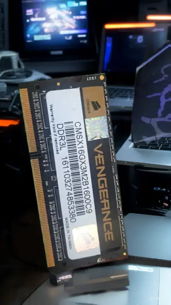 CORSAIR VENGEANCE  DDR3L 8GB PC12800 FOR LAPTOP/MINI PC JAKSEL