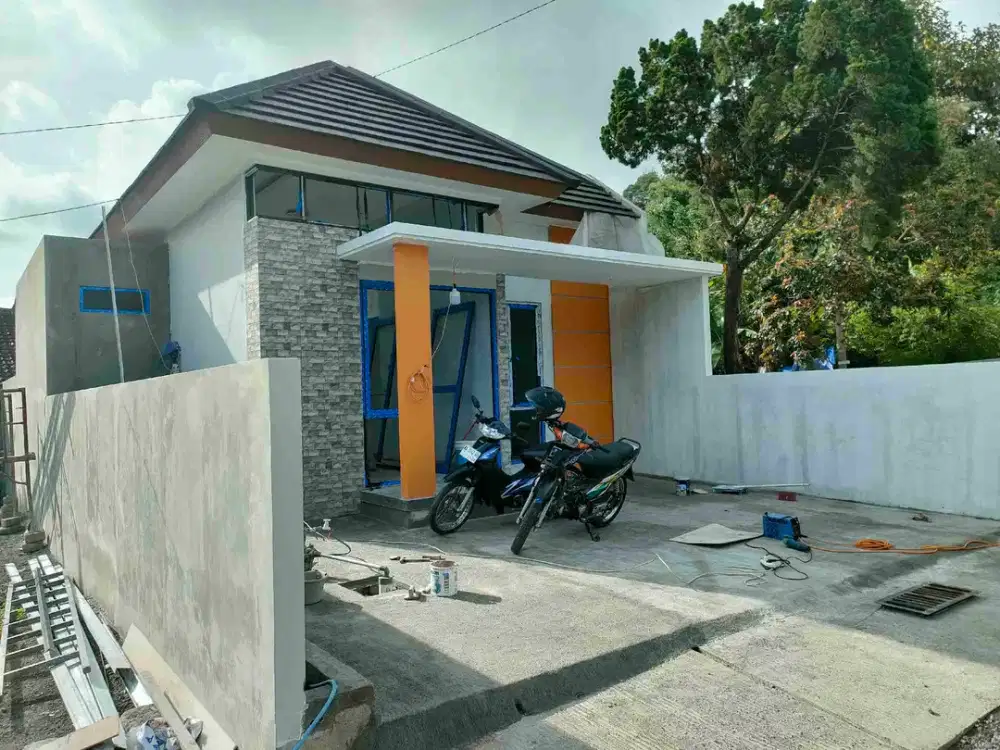 rumah istimewa dipasar pakem jl kaliurang atau utara kampus uii