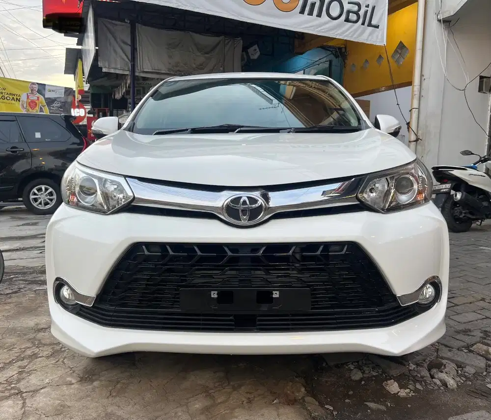 (TDP 21 JUTA!) Toyota Grand New Avanza 1.5 Veloz Manual Putih 2016