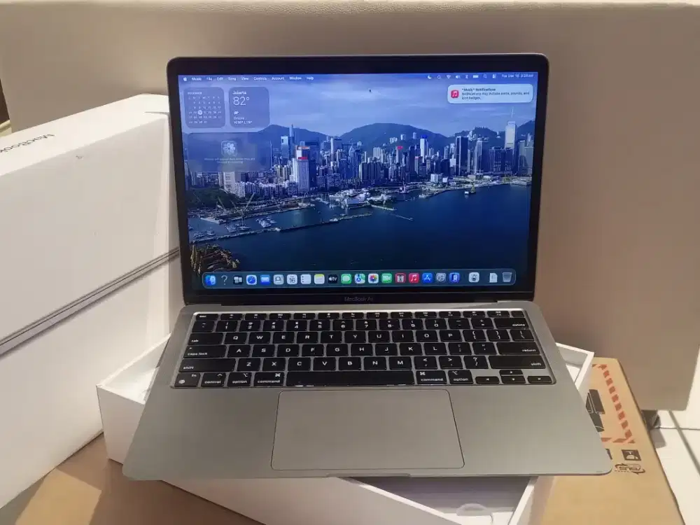 MacBook Air 13-3inch M1 2020, Chip M1, RAM 8/256gb, Fullset