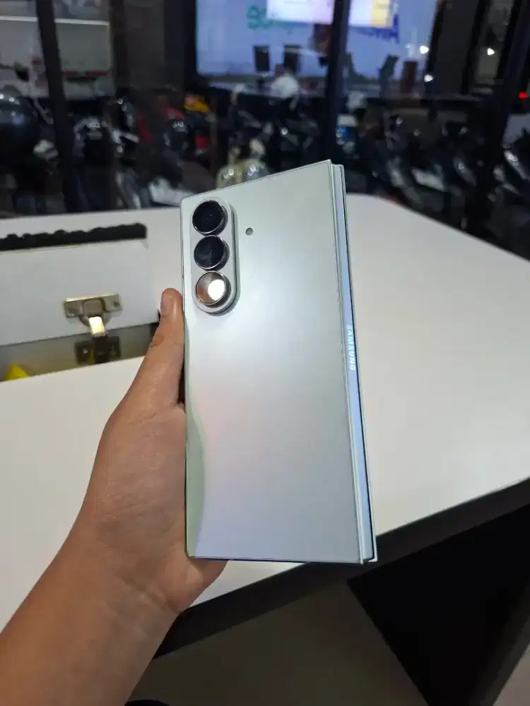 SAMSUNG Z FOLD 7 12/512 PROMO TERMURAH