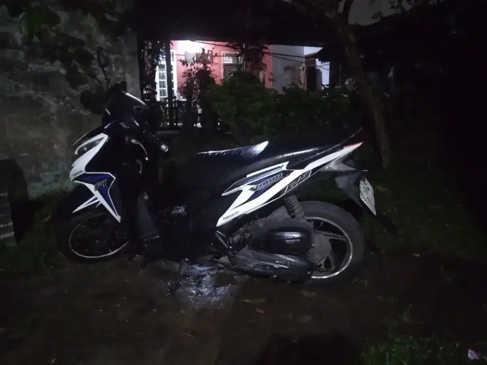 Jual cepat honda vario kzr 125