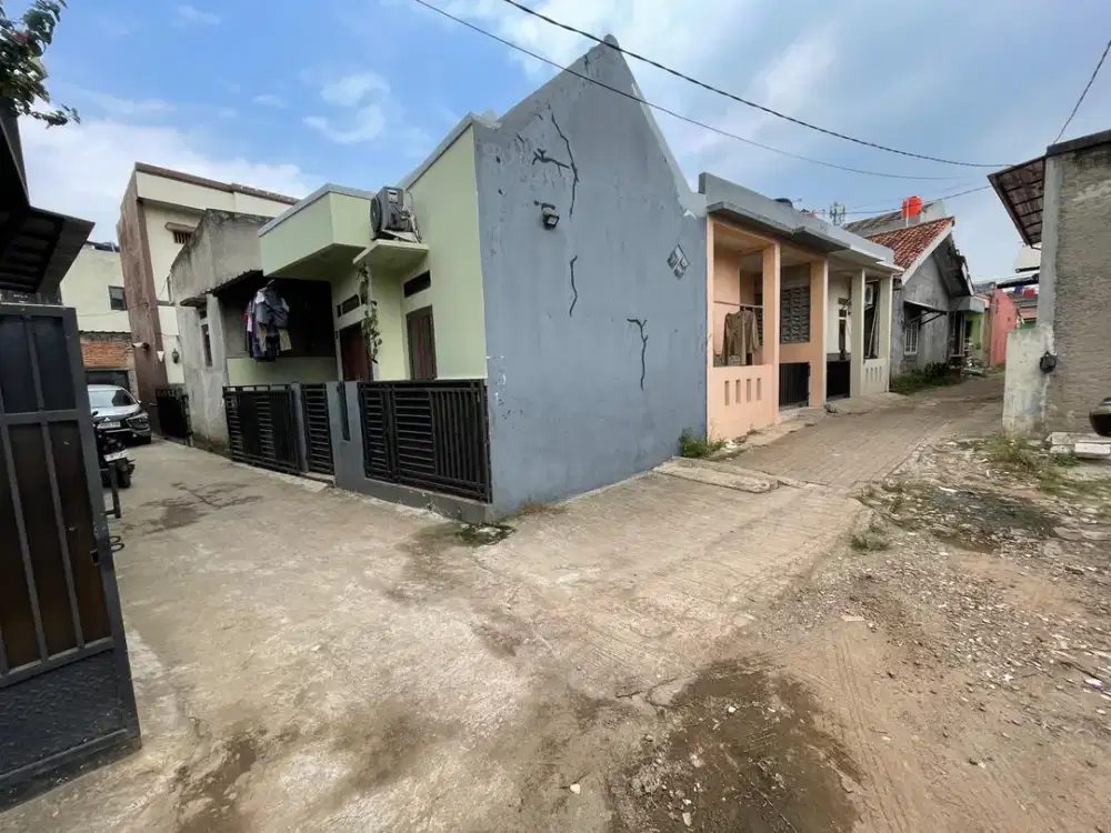 Kontrakan 3 pintu dijual murah bintaro near graha bunga