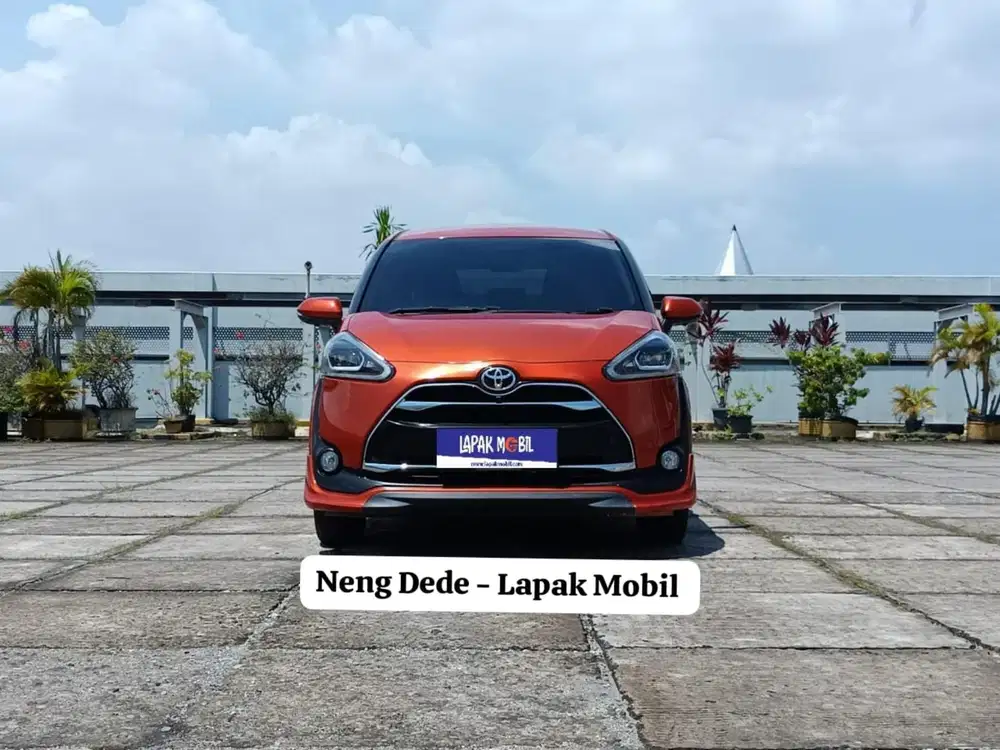 Toyota Sienta 1.5 Q CVT 2016