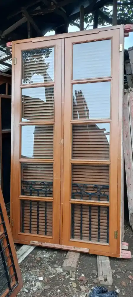 pintu kaca double