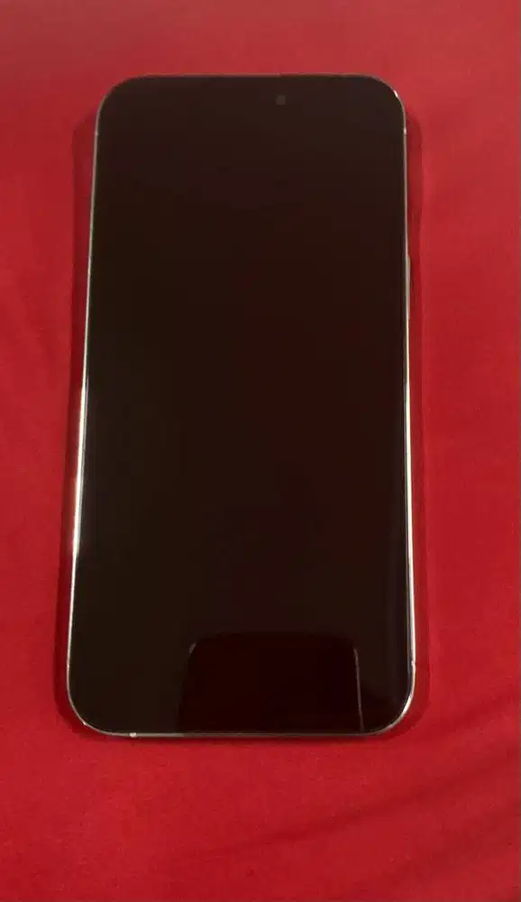 LCD IPHONE 15 PRO LAYAR