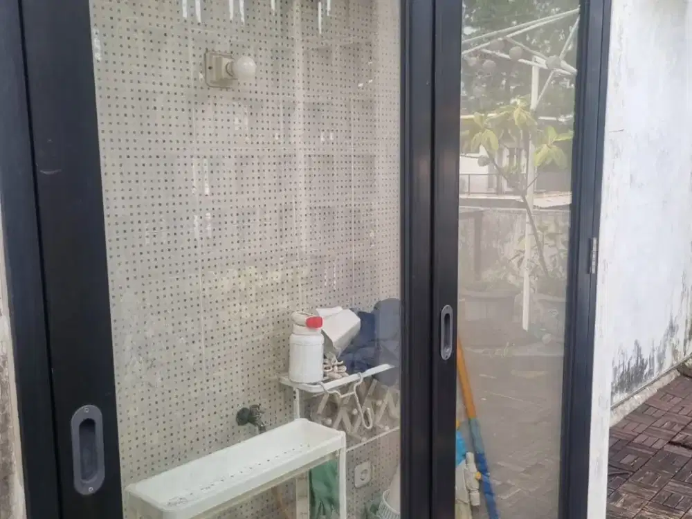 Rumah industrial di puri bintaro sektor 9 siap huni