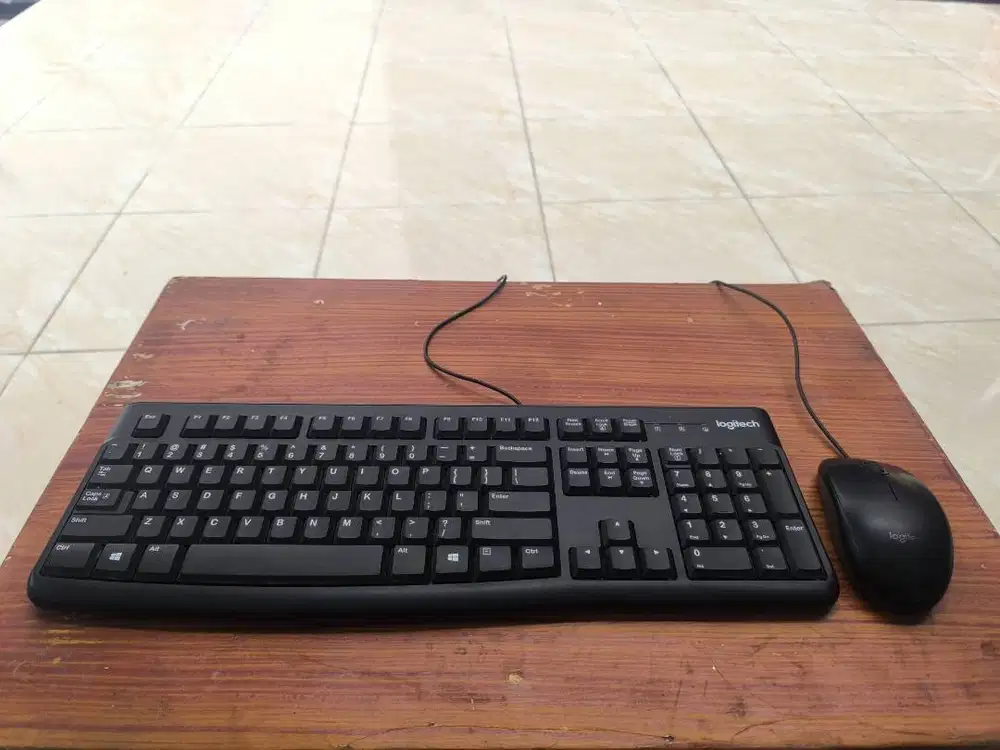 LOGITECH MK120 KEYBOARD + MOUSE COMBO