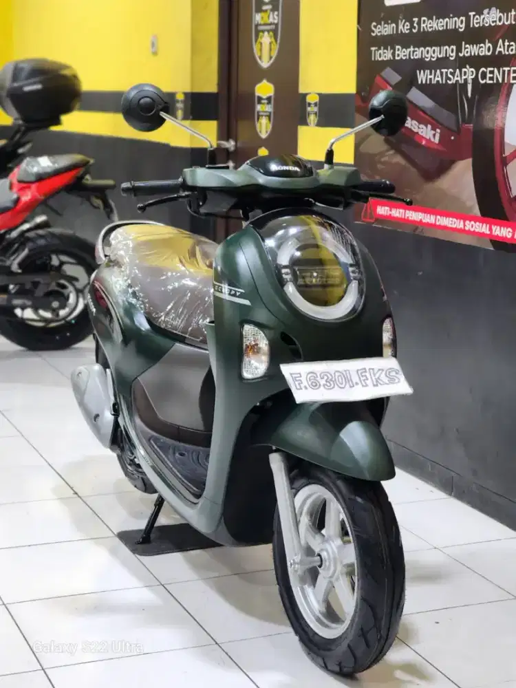 YUHUUU READY SCOOPY PRESTIGE