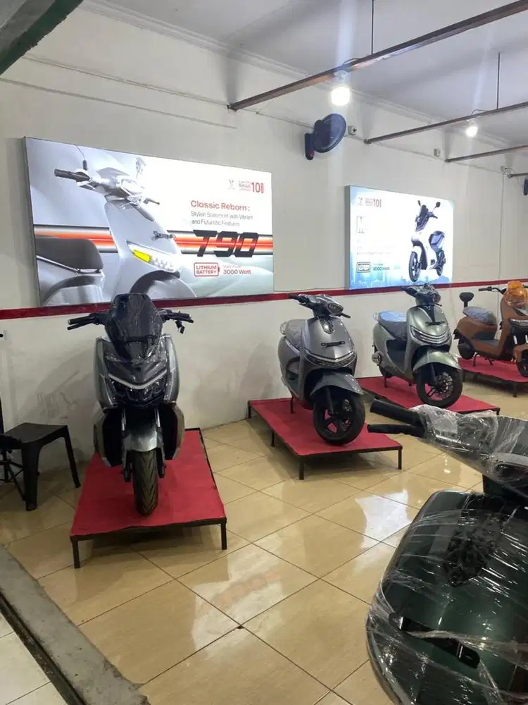 Sepada listrik dan motor listrik uwinfly