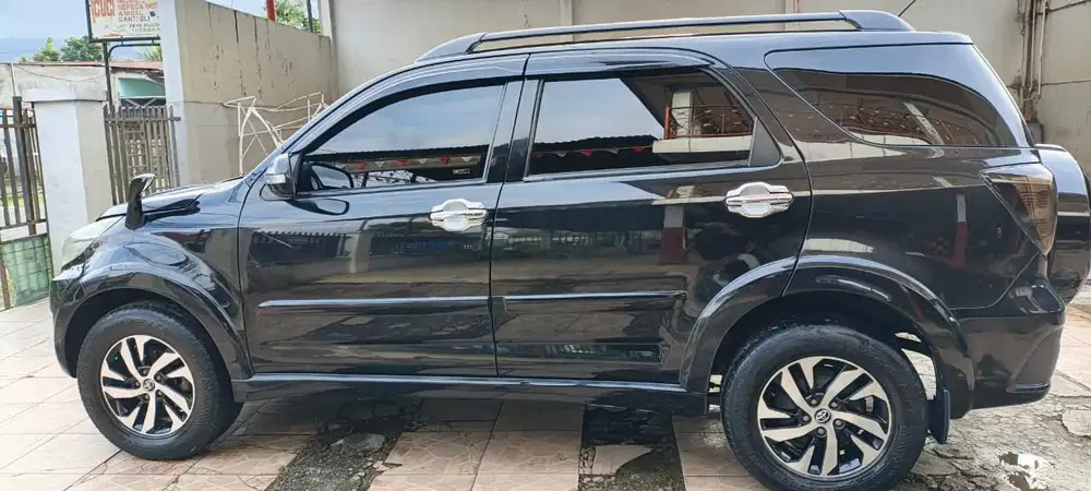 Toyota Rush 2017 Bensin