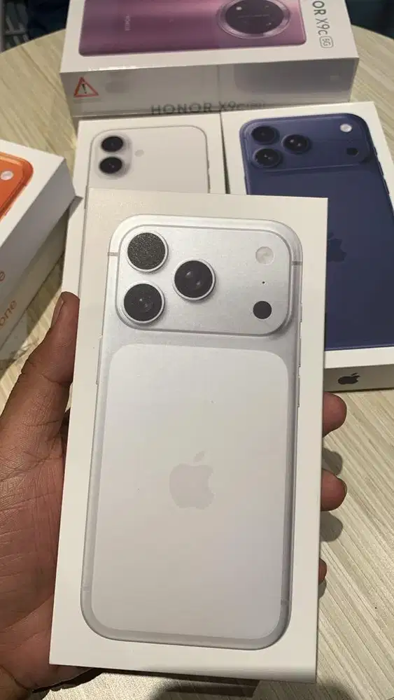 IPHONE 17 PRO MAX NEW IBOX SILVER