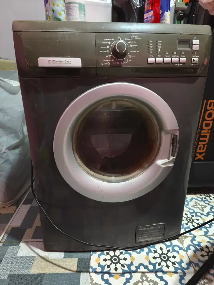Electrolux Mesin Cuci Front Loading