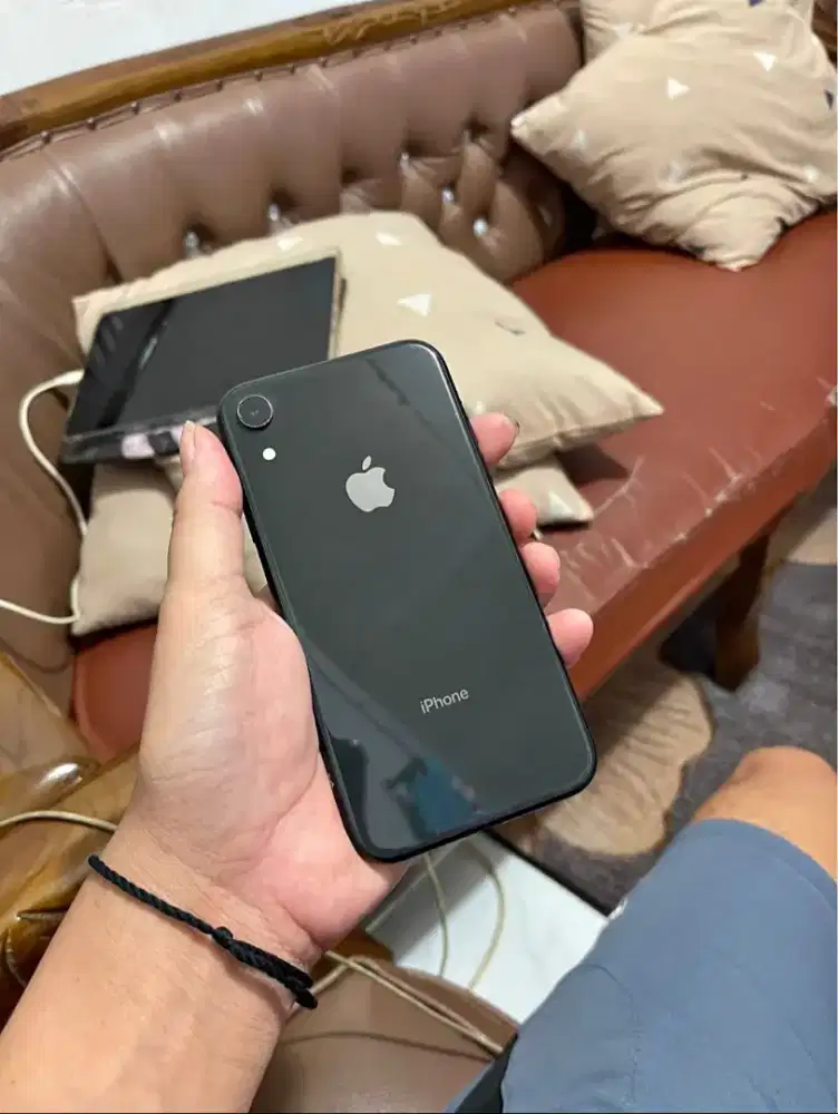 iPhone XR 64GB Black Mulus