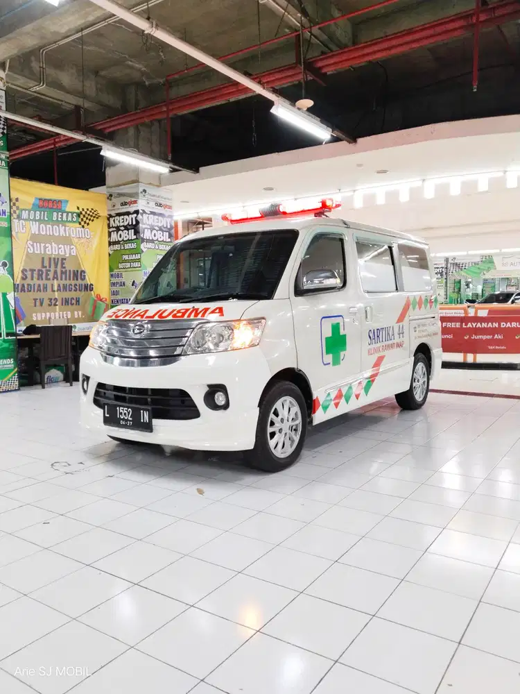 AMBULANCE BARU BKN BEKAS Daihatsu Luxio X MT 2016