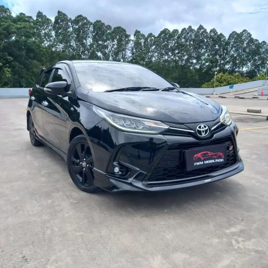 toyota yaris GR sport 1.5 AT 2024 hitam
