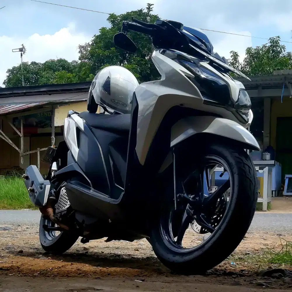 Jual Vario KZR 125 Tahun 2013