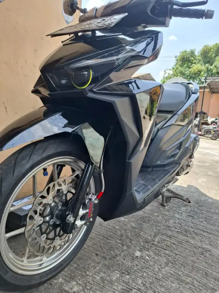 VARIO LED OLD 125 2016