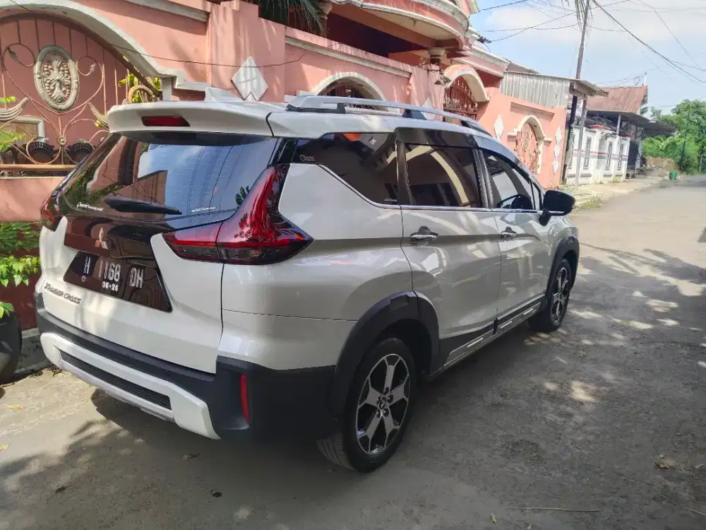 Xpander cross automatik 2021