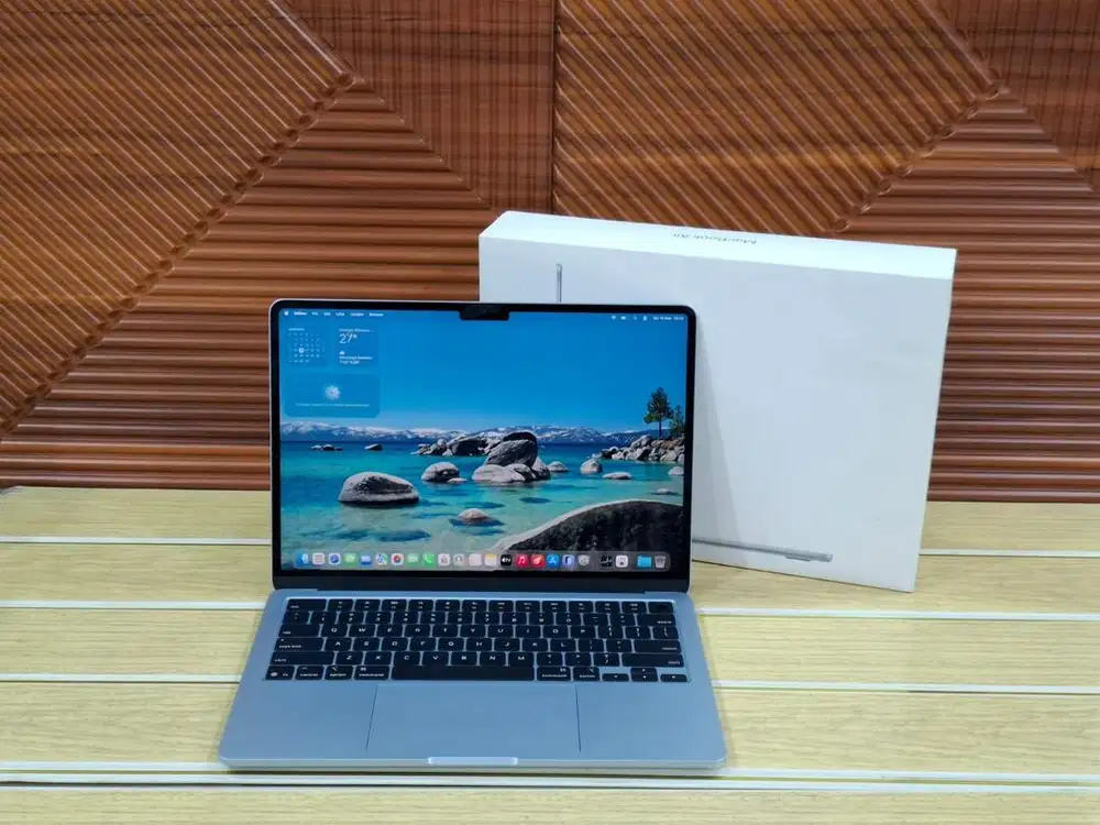 Mackbook air m4 2025 ibox