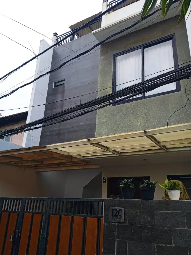 Dijual Rumah Murah 3Lantai Jagakarsa Jakarta Selatan