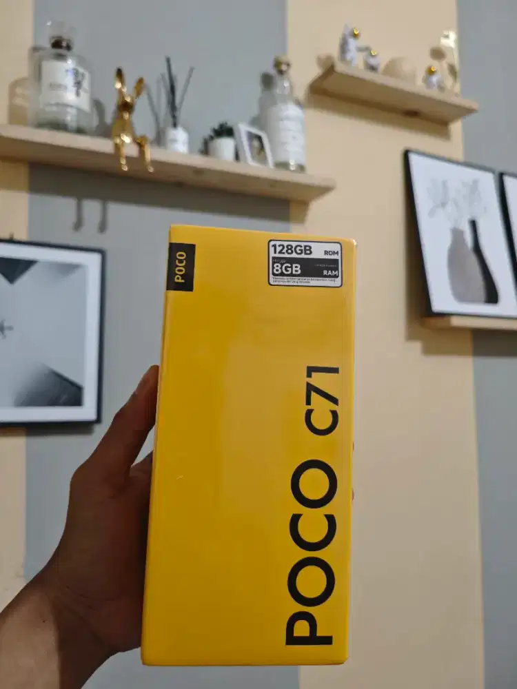 POCO C71 BNIB 4/128
