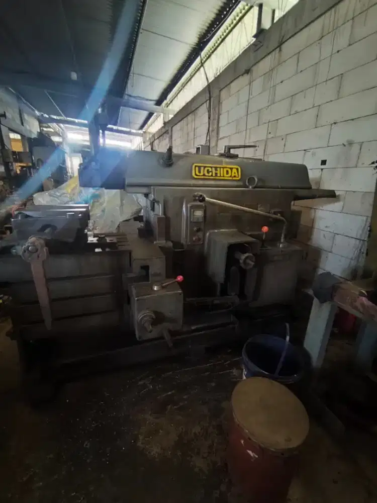 Mesin skrap merek uchida edition