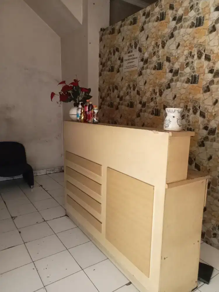 Di cari cowo buat kasir refleksi, khusus cowo