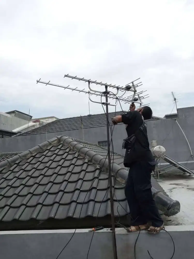 Jasa Servis Dan Pasang Antena Tv Era Digital Bekasi Jaya, Bekasi