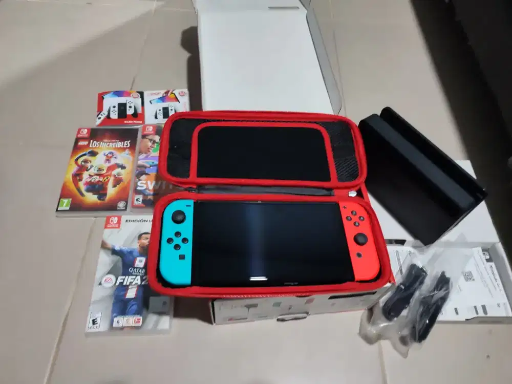 Nintendo Switch OLED