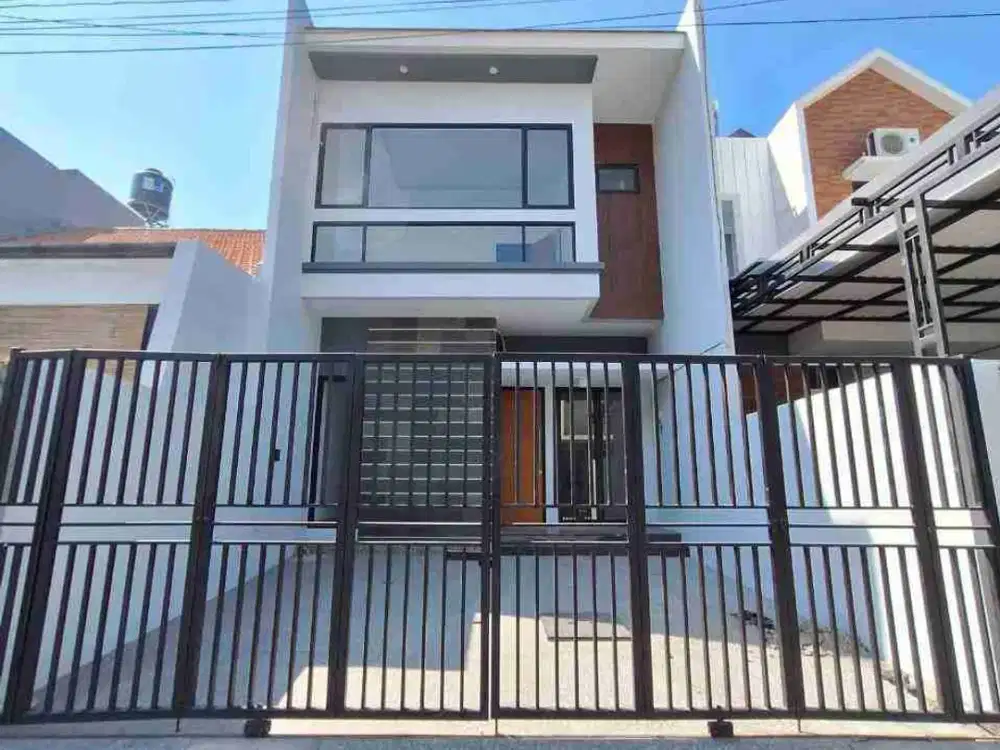 Rumah Baru Gress Klampis Semolo dekat Hokky MERR