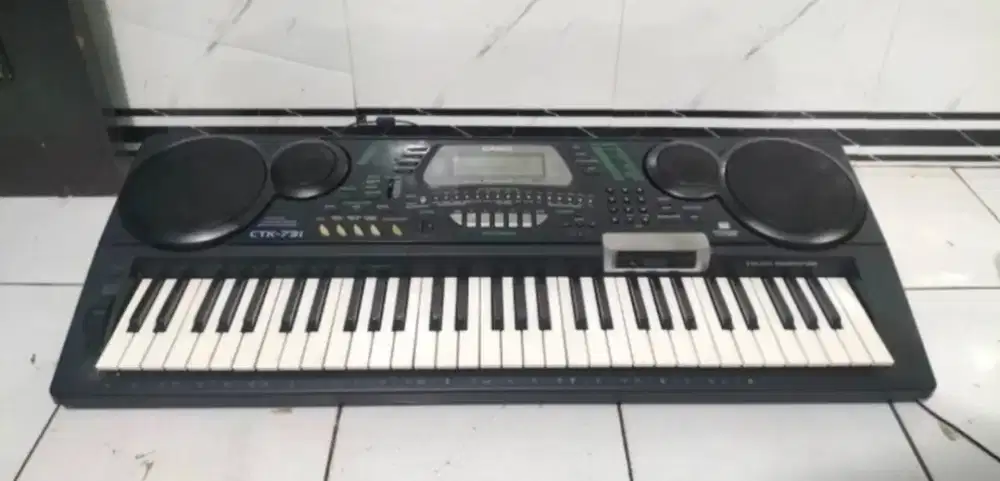 Keyboard Casio CTK 731 siap pakai